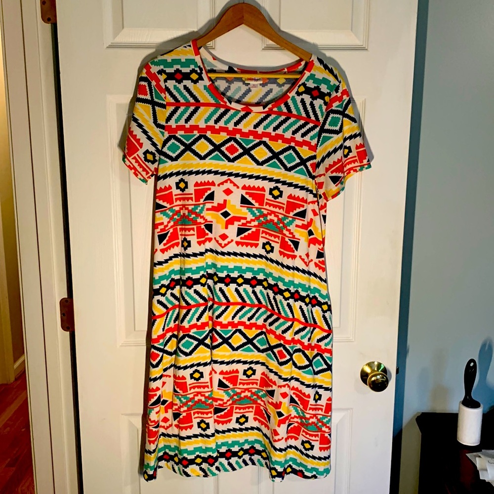 Lularoe “Jessie” pocketed dress